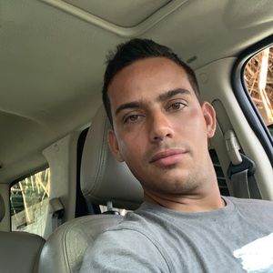 Meet your Posher, Javier